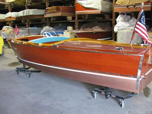 1957 CHRIS-CRAFT 17' CUSTOM RUNABOUT - Image 4