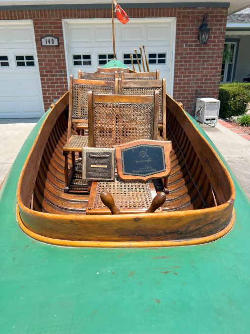 1910 20' 6" CHESTNUT CANOE LAUNCH - Image 5