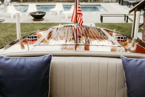 Replica 1939 19' Custom Barrel Back Runabout - Image 28