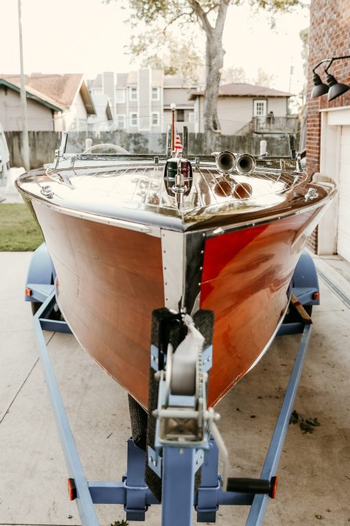 Replica 1939 19' Custom Barrel Back Runabout - Image 16