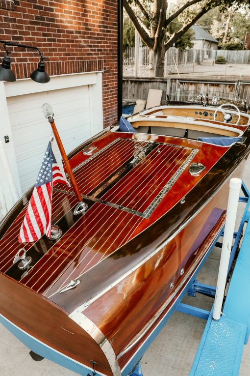 Replica 1939 19' Custom Barrel Back Runabout - Image 8