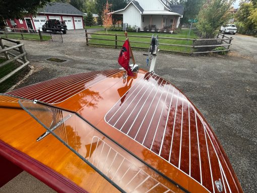 1951 CHRIS-CRAFT 18' RIVIERA - Image 4