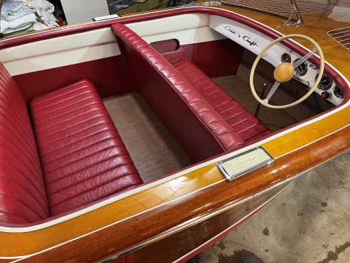 1950 CHRIS-CRAFT 18' RIVIERA - Image 4