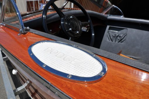 1931 DODGE 21'6" Split Cockpit Runabout - Image 7