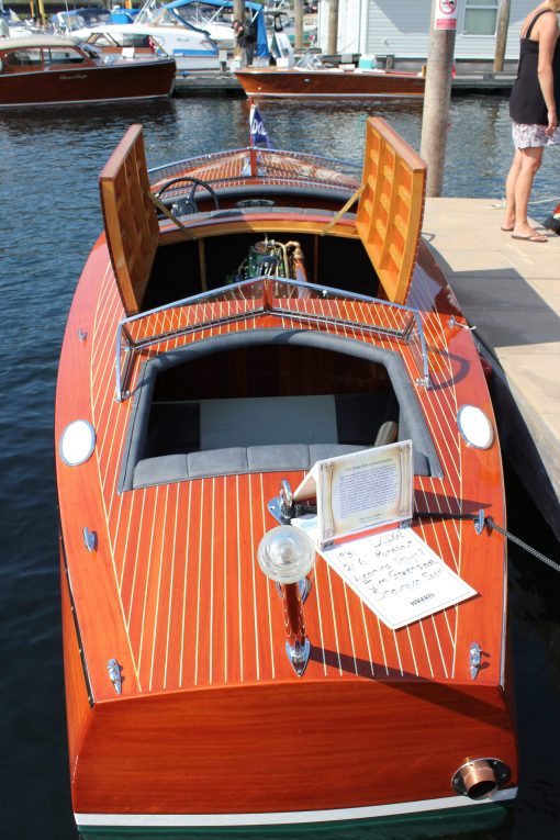 1931 DODGE 21'6" Split Cockpit Runabout - Image 37