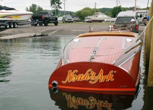 1940 CHRIS-CRAFT 19' CUSTOM - 'BARRELBACK' - Image 2